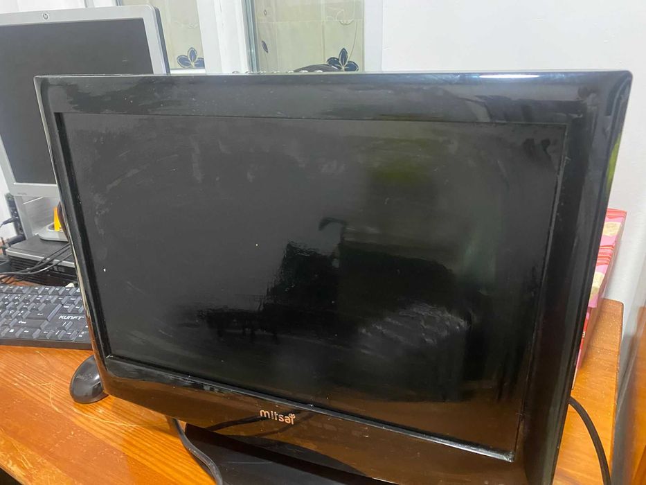 TV MITSAI não tem comando