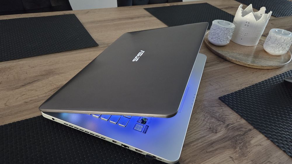 Asus N752  | GTX950M 4Gb I 16 gb Ram  I i 7 6700 hq