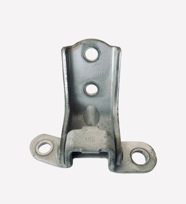 Петля дверей передня права нижня Hyundai I20 PB MCIFRT UR