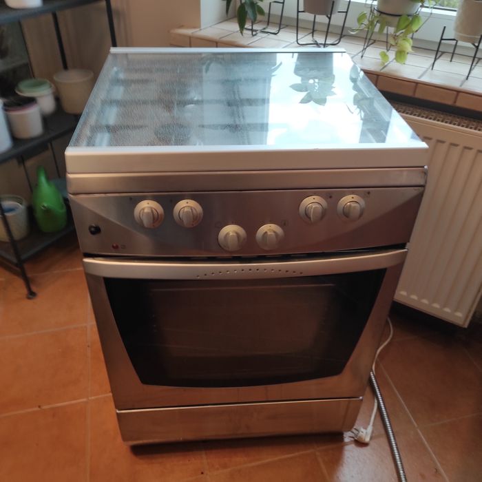 Kuchenka elektryczno - gazowa gorenje