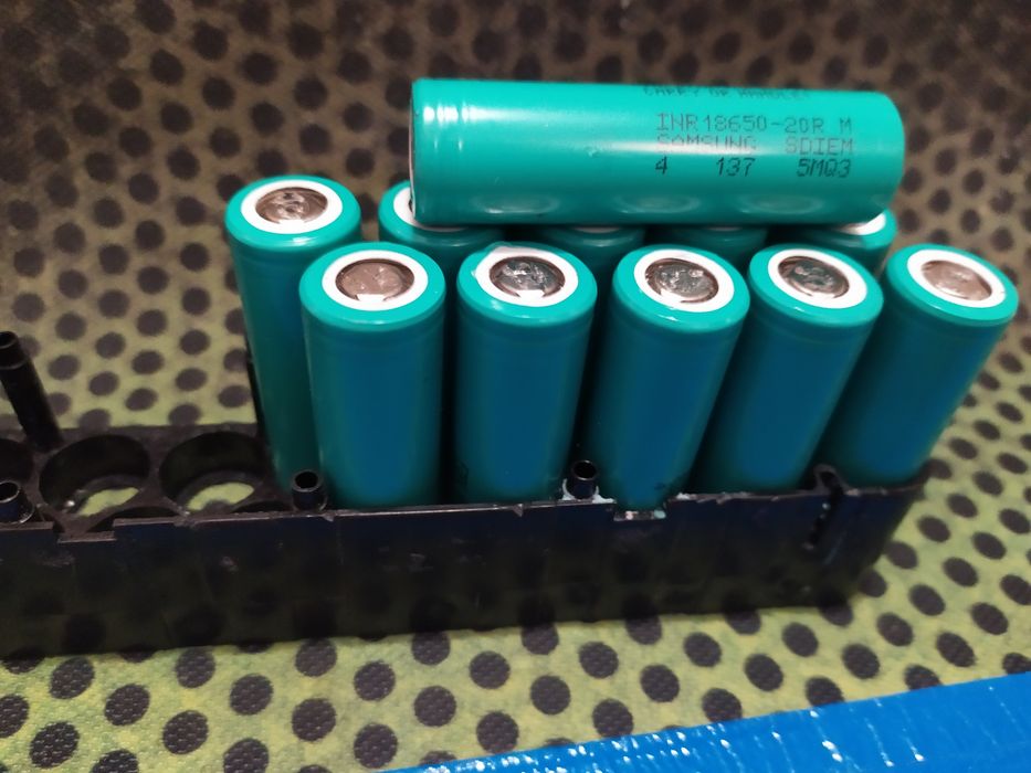 Ogniwa 18650 wysokoprądowe depakiet do elektronarzędzi wkrętarek  20A