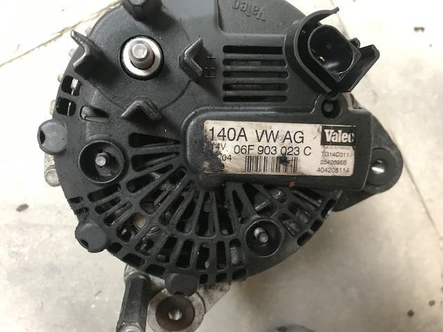 Alternador Audi A3 Vw Golf V 2.0 TDI 06F 903 023 C