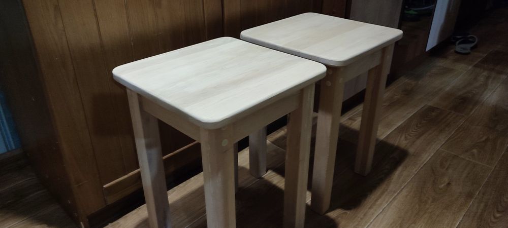 Табуретки кухонные