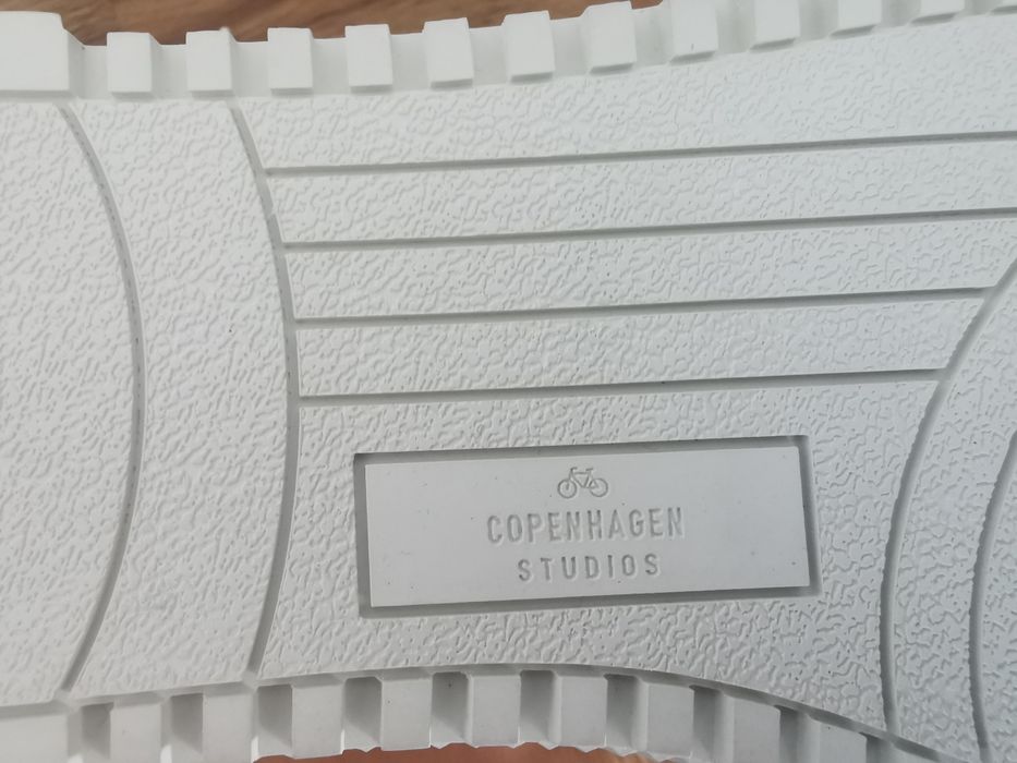 Ténis Copenhagen studios n 42 NOVOS