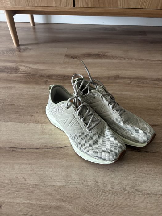 New balance Sport running shoes tamanho 44