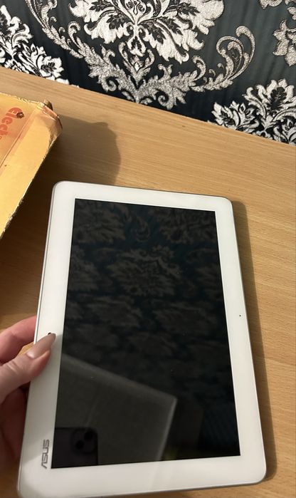 Планшет Asus б/у