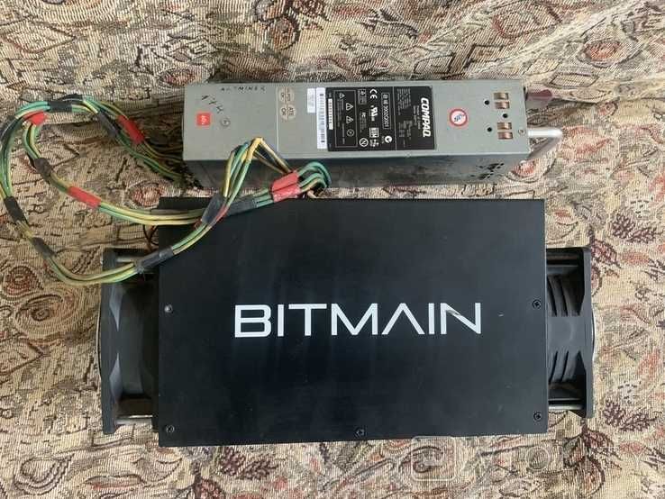 ASIC майнер Bitmain Antminer S3 441 GH/s
