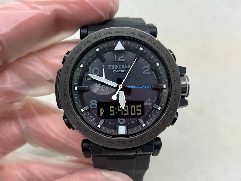 Туристические часы Casio Protrek PRG-650 с компасом, высотомер