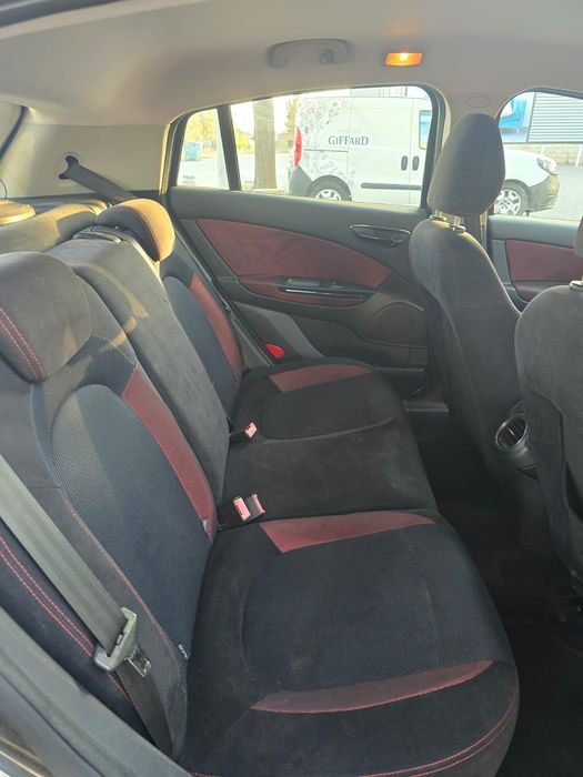 Carro Fiat Bravo 1.6