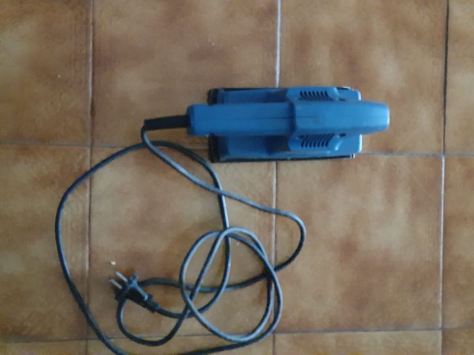 Lixadora Usada mas em Bom Estado