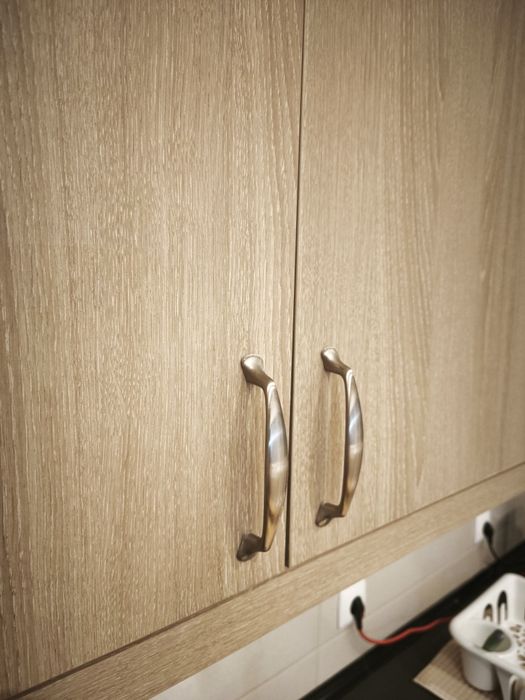 12 Solid Drawer Pulls494382305730908162