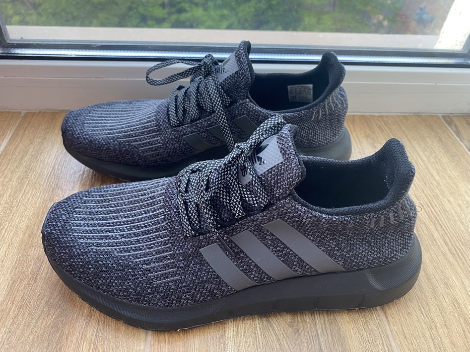 Кроссовки Adidas 40р 41 р