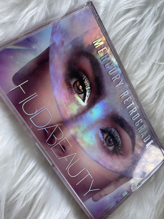 Paleta Huda Beauty Mercury Retrograde