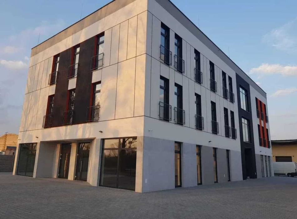 Wynajem lokalu biurowego - 34 m2 Wspólna Opole