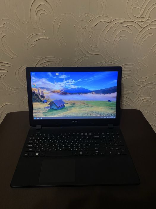 Продам ноутбук Acer в гарному стані! Все працює!