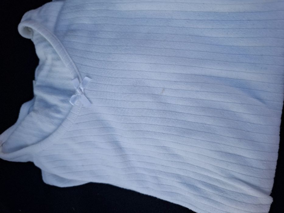 Camisola interior branca canelada ou lisa