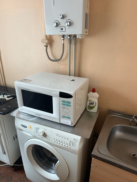 Центр 1 кімнатна 2-3 бюдини на місяць/тиждень Можна з тваринами