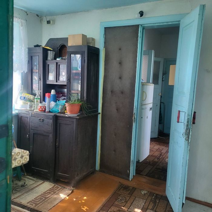 Будинок з опаленням та водопостачанням
