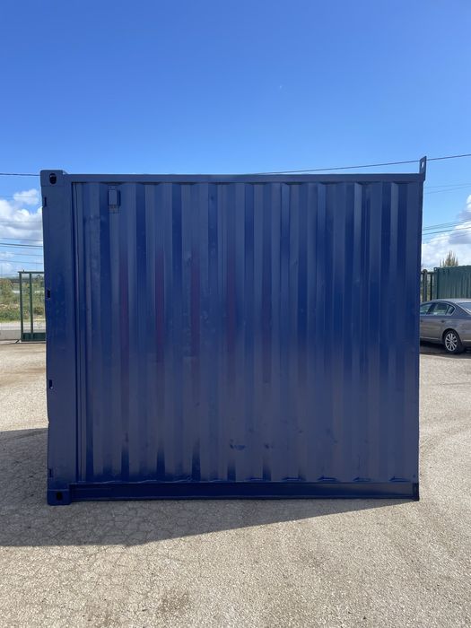 Contentores de 3 metros pintados