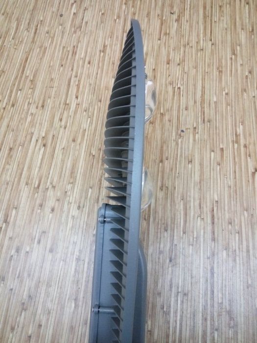 Акция! Консольные уличные светодиодные светильники ГАРАНТИЯ!