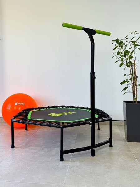 Фітнес-батут для тренувань з ручкою WCG Jumper