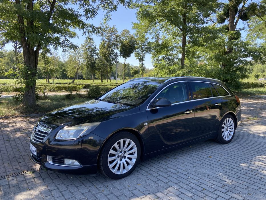 Opel Insignia 2010 (Cosmo)