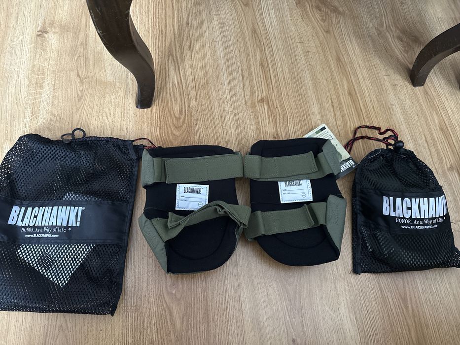 Тактичні наколінники і налоеітники