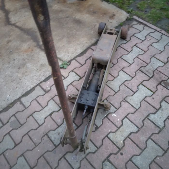 Podnośnik,żaba do remontu