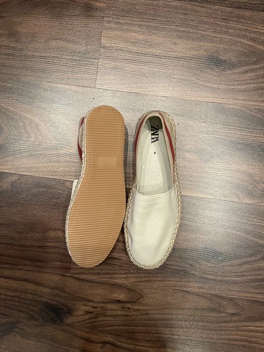 Макасины  новые  ,подошва полиуретан