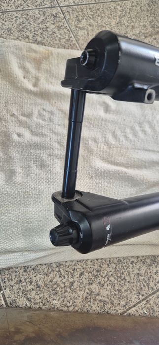 RockShox Domain 2021 - com 170mm (Bainhas 38mm) – Como Nova
