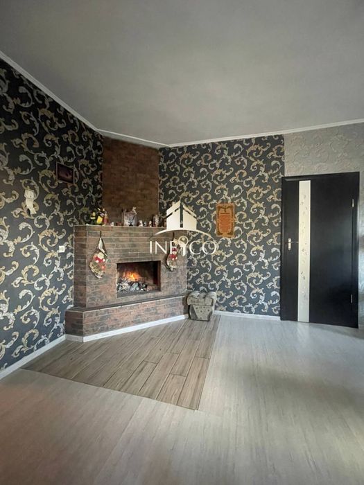 Будинок на продаж