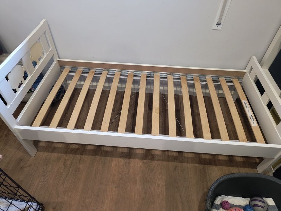 Cama criança Ikea