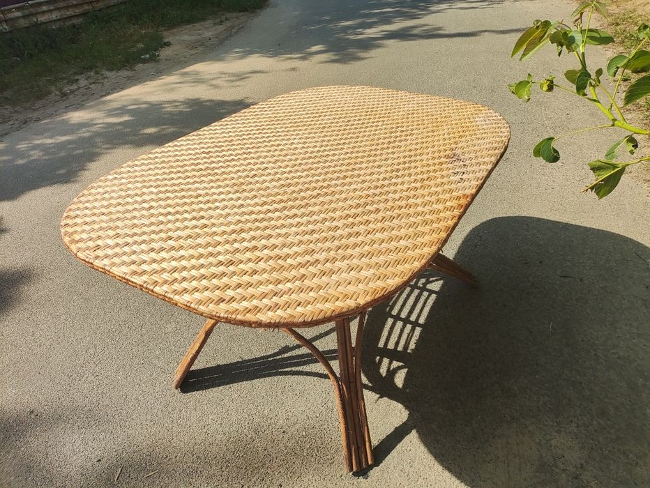 Стол для террасы, сада, беседки