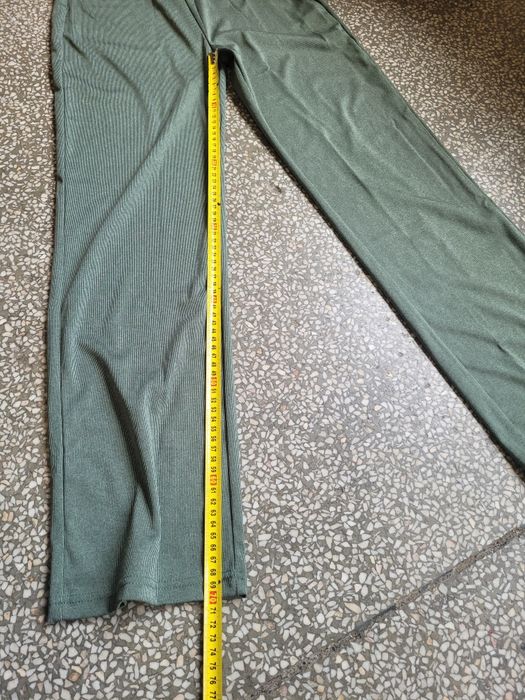 Nowe legginsy damskie rozm S