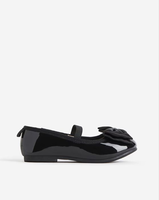 Sapatos verniz criança - loja H&M