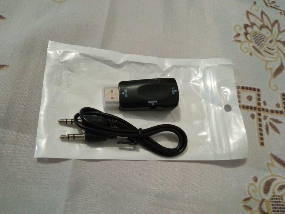 Adaptador de HDMI a VGA + Cabo Áudio