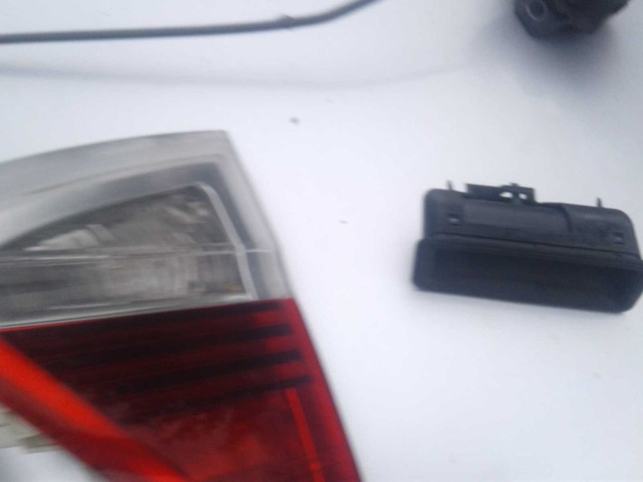 Lampy Tył Zamek Linka Klapy BMW E90 E91