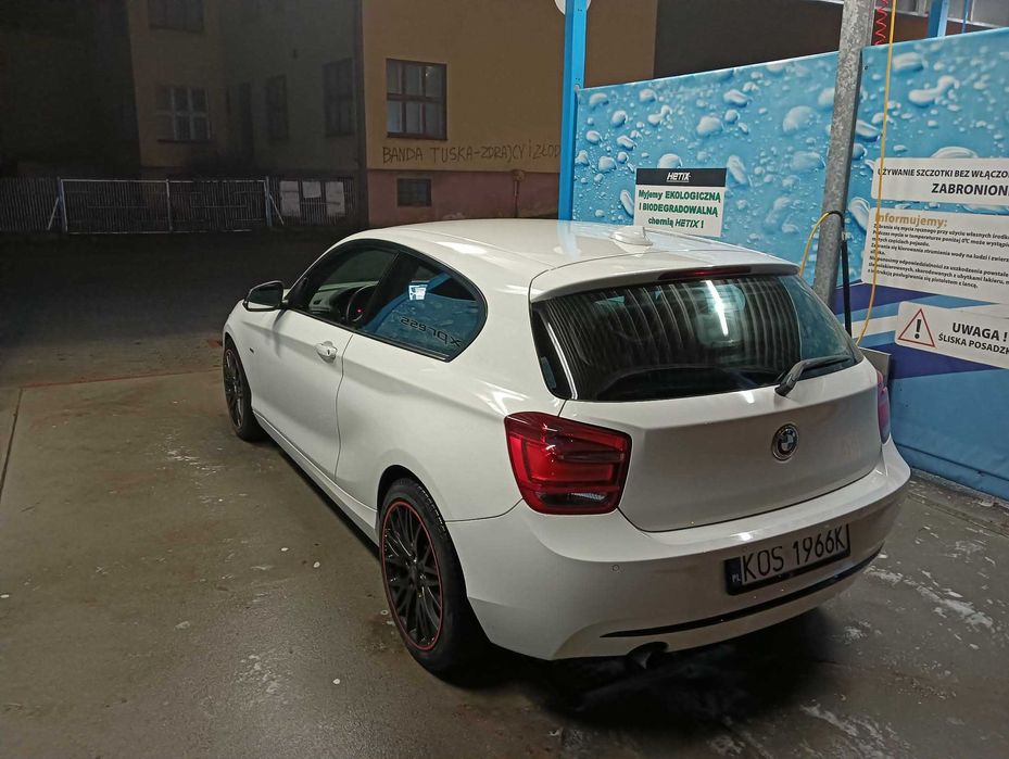 BMW F20 / F21 2012r 139tys. km 116i 136KM SERIA 1 BENZYNA MANUAL