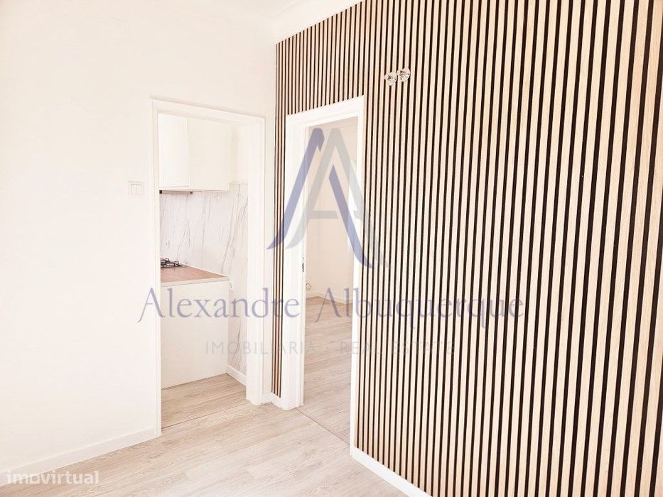 Apartamento na Graça totalmente remodelado com vista sobre o Rio Tejo