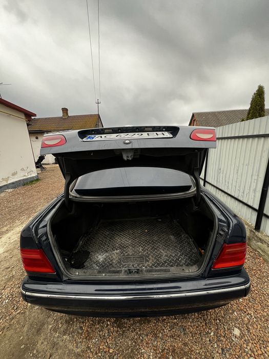 M e r s e d e s - B e n z