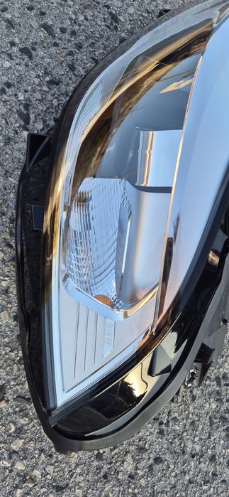 Ótica Original BMW Serie 1 F40 - Lampadas H7