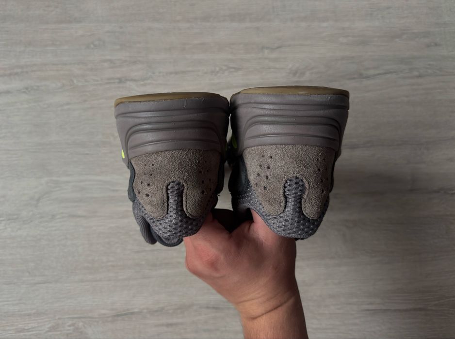 Чоловічі кросівки adidas yeezy boost 700 41 розмір