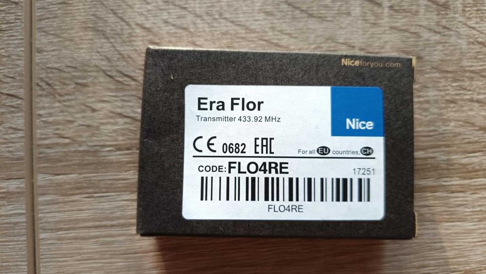 NICE FLOR FLO2RE 433.92 MHz lub FLO4RE Pilot do bramy wysyłka