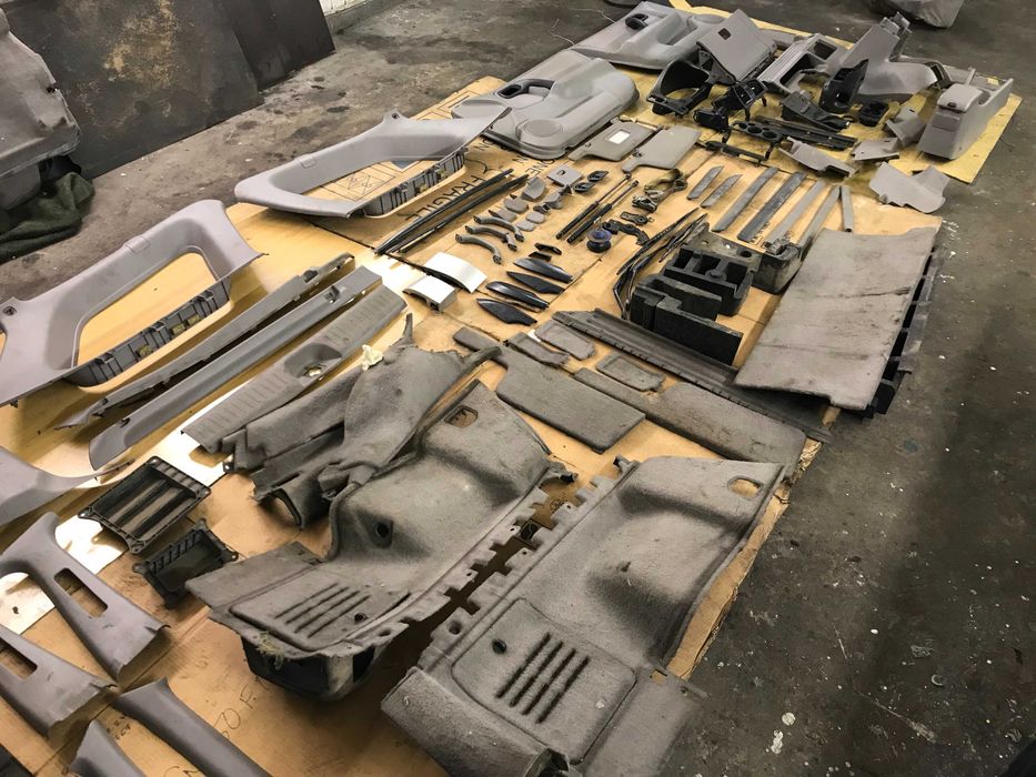 Запчастини салону Комплект накладка Nissan Primera P11 розборка