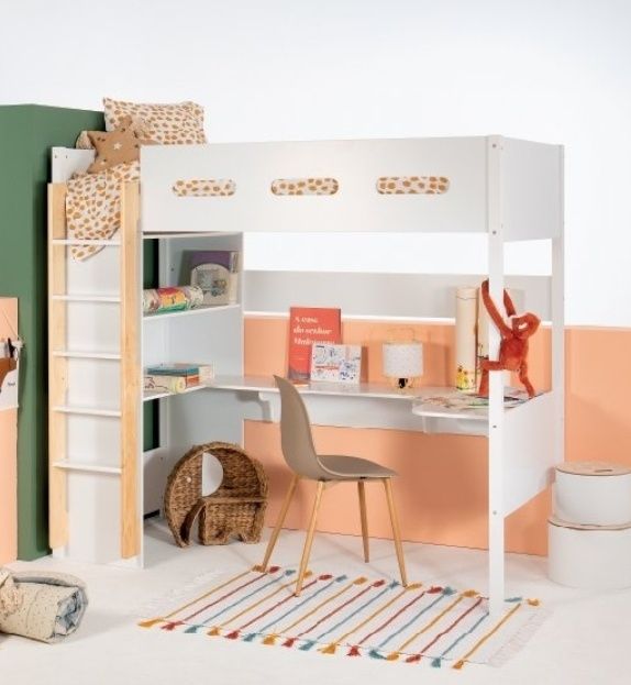 Cama com secretária