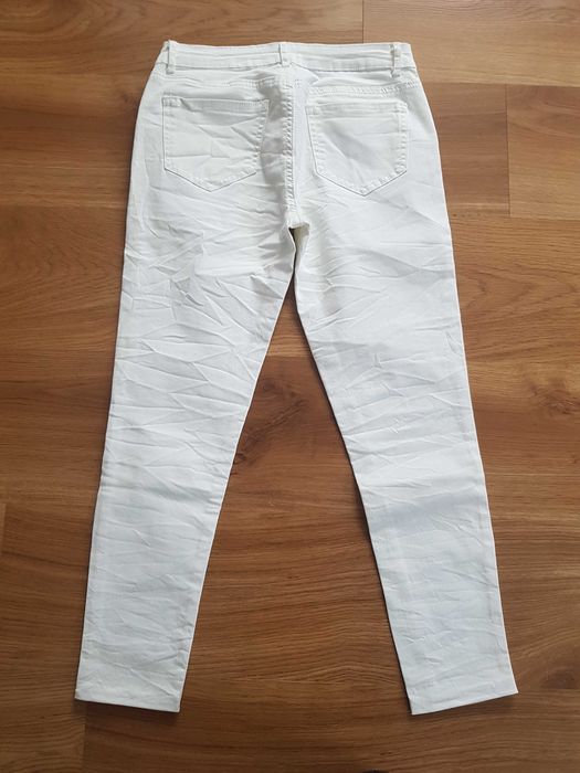 Białe jeansy XS/S