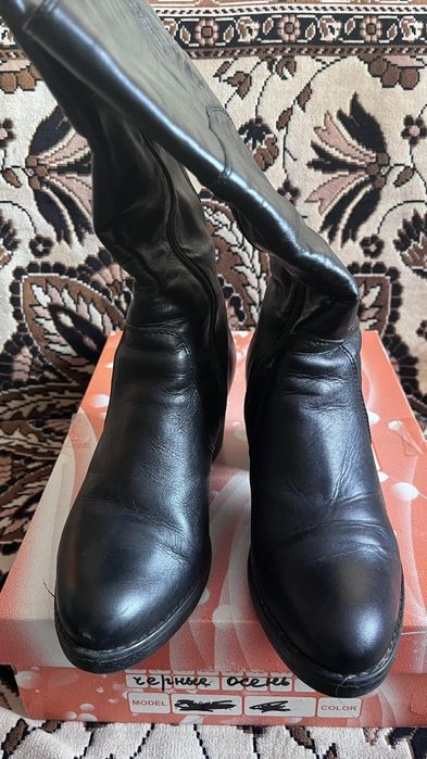 Осінні жіночі чоботи