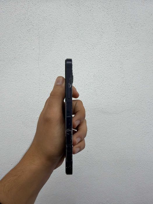 iPhone 12 64GB Blue