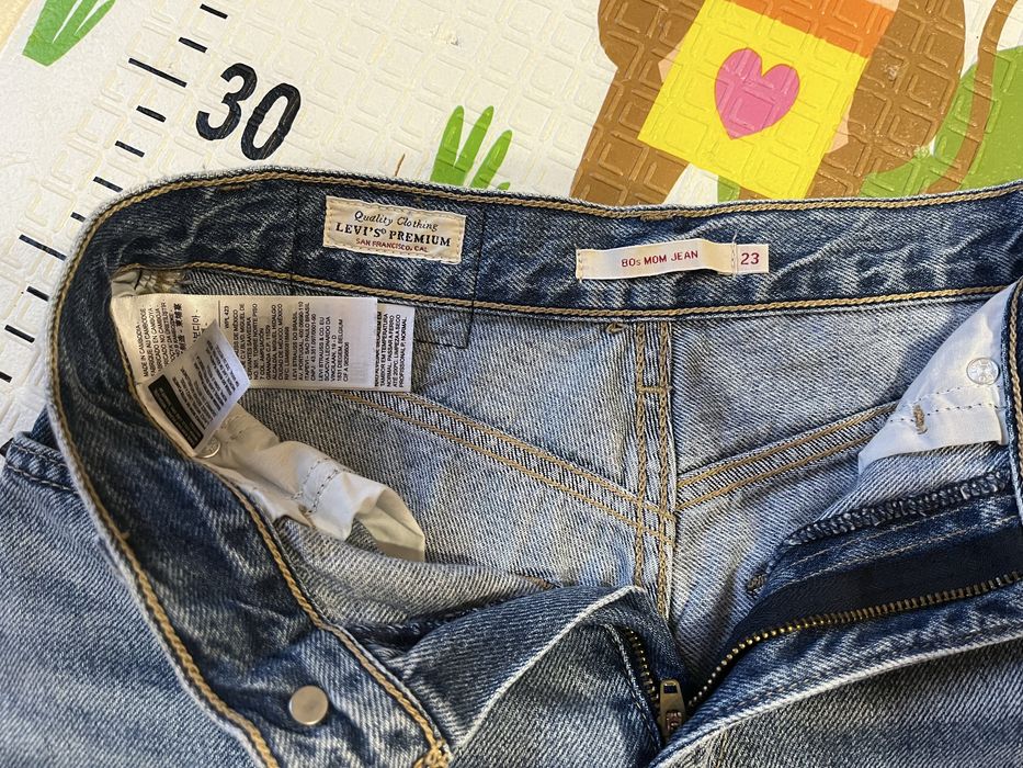 Джинси Levi’s Mom Jean, оригінал, розмір 23