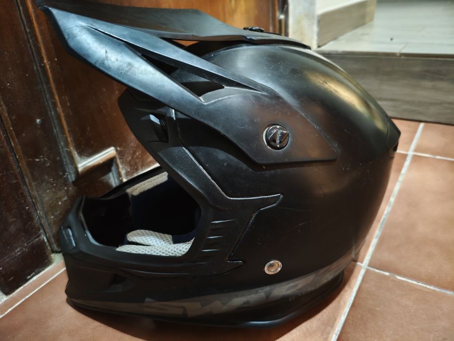 Capacete de motocross SWAP'S S818 Preto + óculos 100% mais 7€